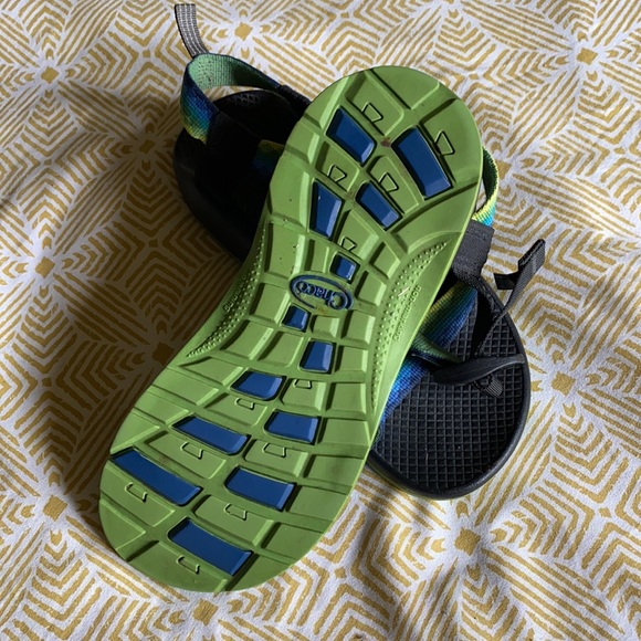 Chaco sandals size 6. Excellent condition - Picture 3 of 5